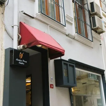 Senior Pera Suites Hotel 2*